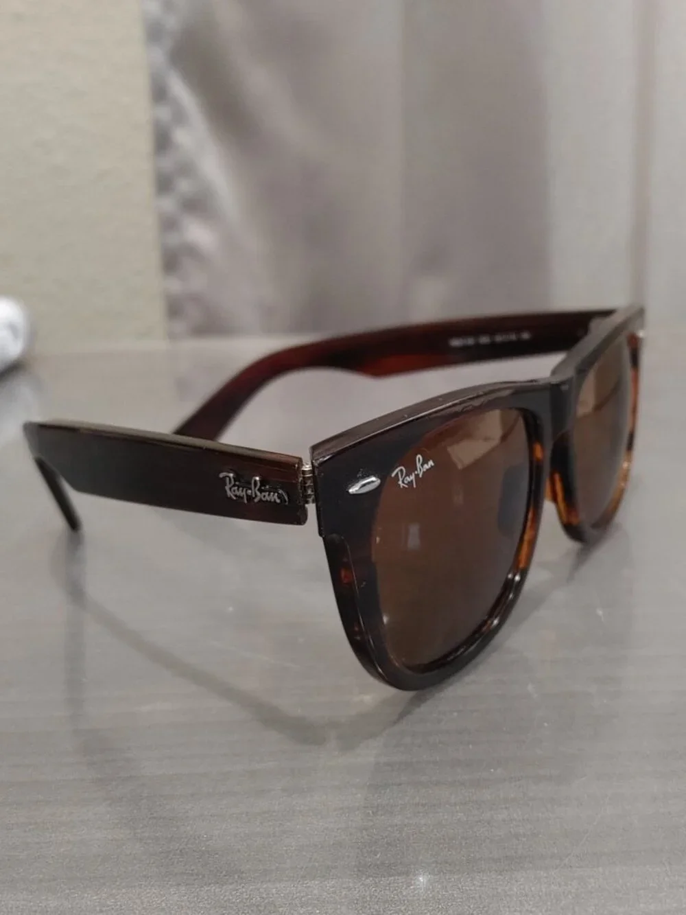 Ray-Ban Wayfarer Sunglasses